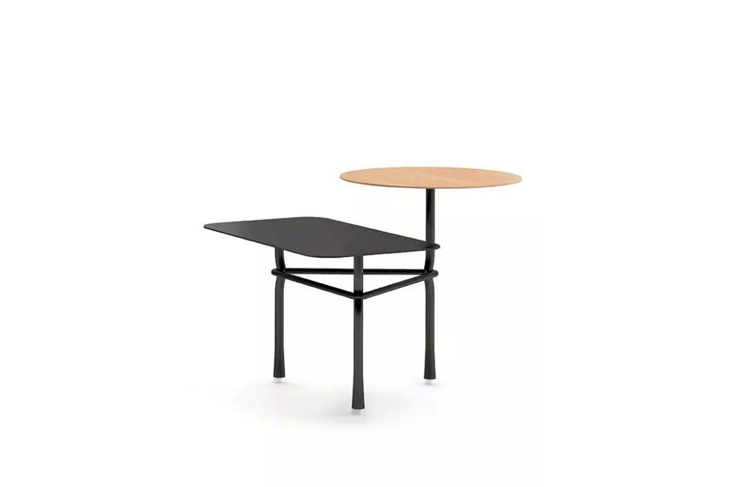 Tiers side table in black with a wood top table